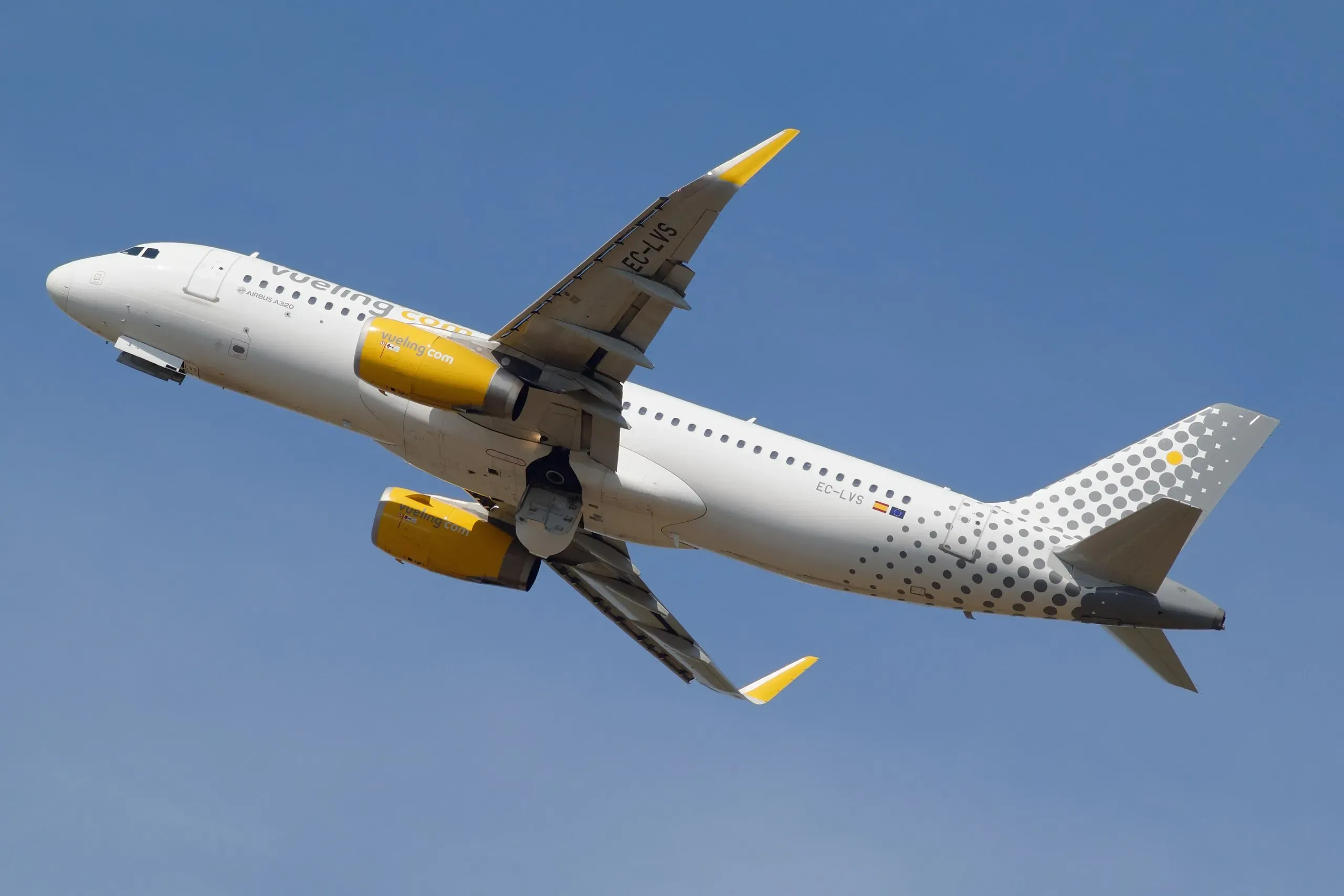 Vueling Aumenta l’offerta tra Bologna e Parigi Orly per l’Estate
